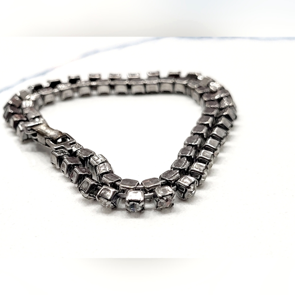 VINTAGE Double rhinestone chain link tennis bracelet, 7" - Picture 13 of 16